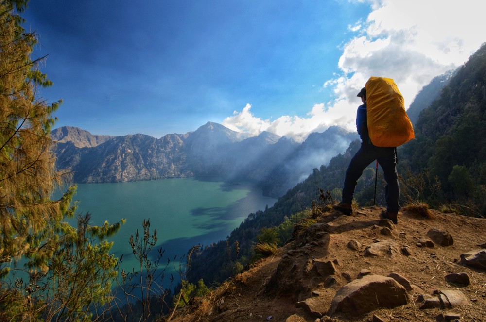 Trekking Solo ke Gunung Rinjani: Apa yang Perlu Diketahui?