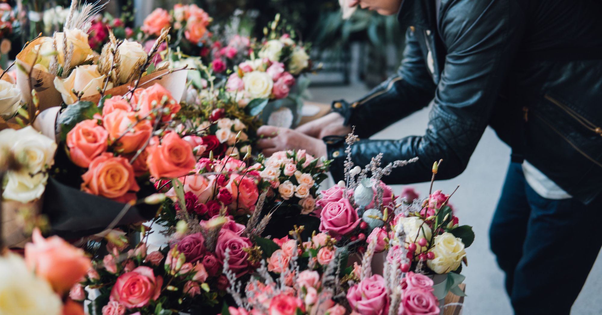 Toko Bunga Hias Terdekat di Cirebon: Athaya Florist, Solusi untuk Momen Spesial Anda